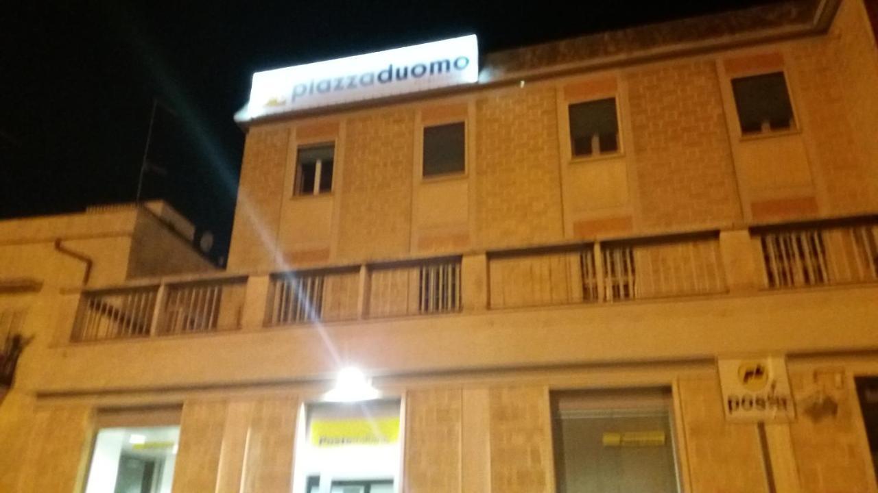 B&B Piazza Duomo Cerignola Extérieur photo